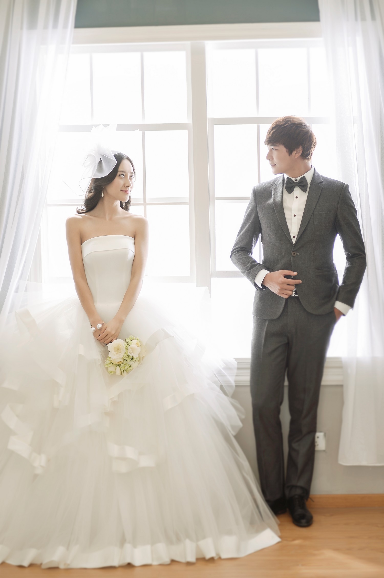 EZ二手婚紗禮服,婚紗攝影